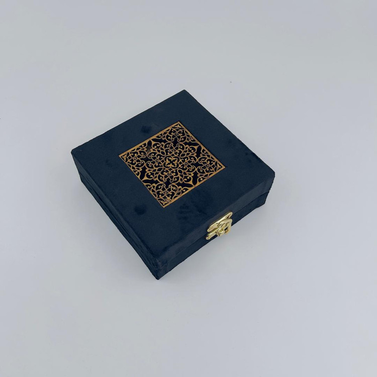 باکس دو گوهر نقلی + هاون +یک گرم زعفران سوپر نگین